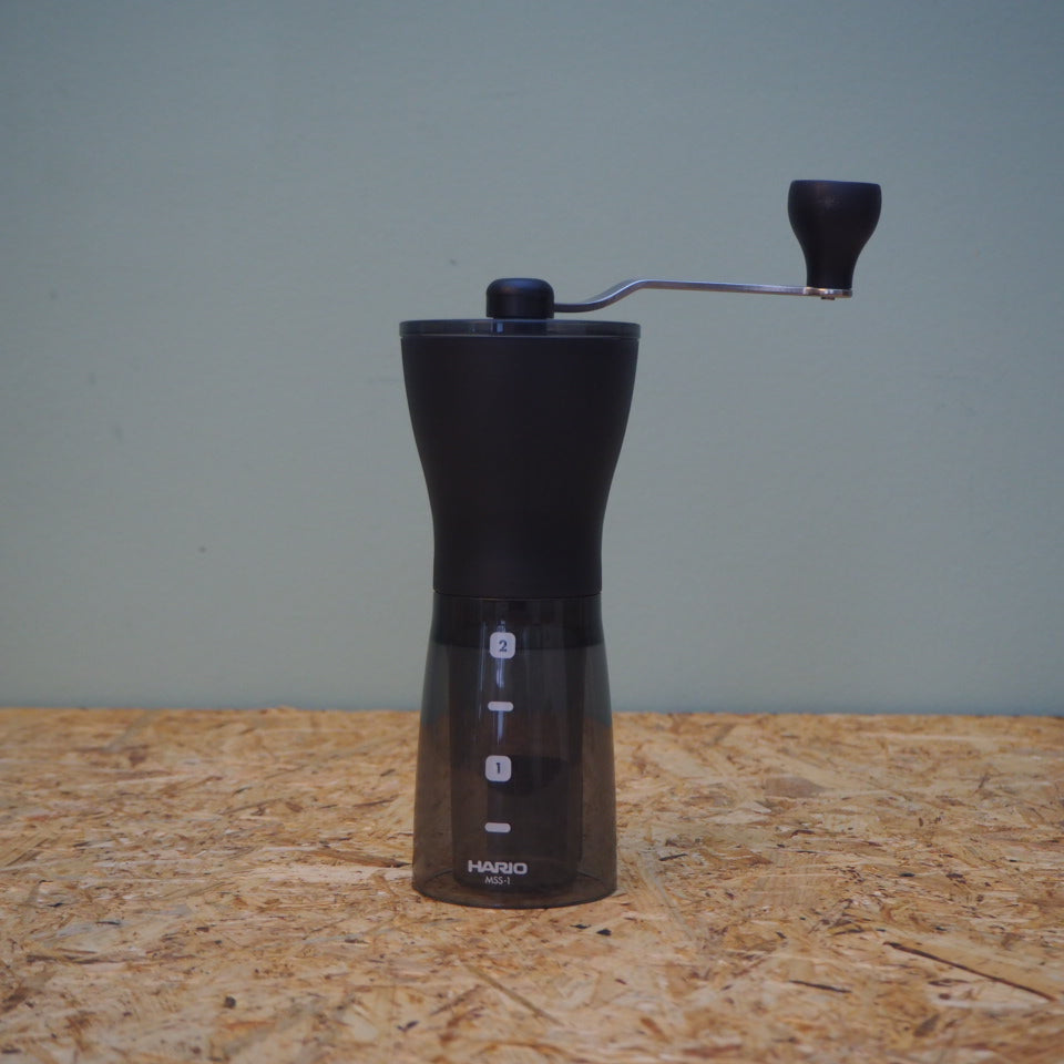 HARIO MINI SLIM Plus - Hand-Kaffeemühle - KOFFEINSHOP